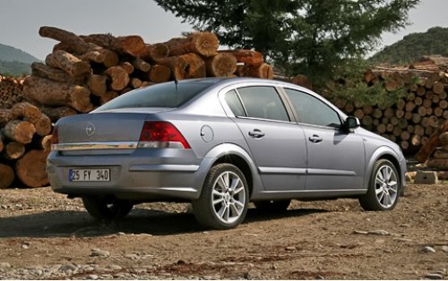 Опель Astra в России очень популярна: за весь прошлый год компания реализовала у нас 29 тысяч…