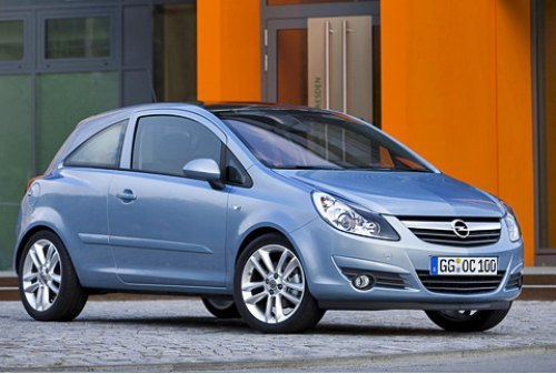 Сейчас основное оружие Опеля — Corsa. Маленький хэтч действительно полюбился россиянам. Я понимаю…