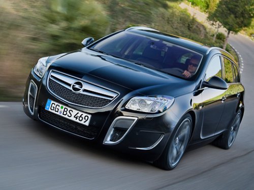 В палитре универсала Insignia OPC будет шесть цветов, включая этот черный (carbon flash black).