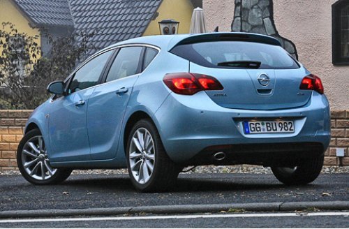 Сроки появления машин в шоу-румах напрямую зависят от того, когда запустят производство модели на…