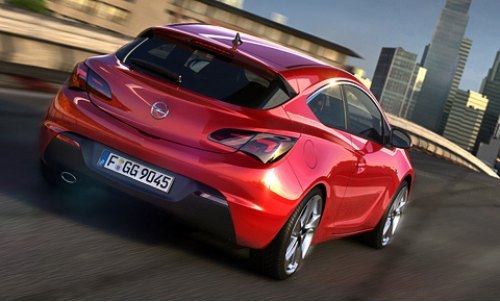 Несмотря на то что официальная премьера трехдверного хэтчбека Opel Astra GTC намечена на осеннее…