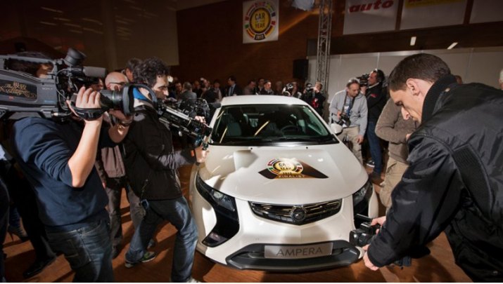 В этом году, как и в прошлом, всеобщее признание досталось «зелёной» модели. Прошлый победитель…