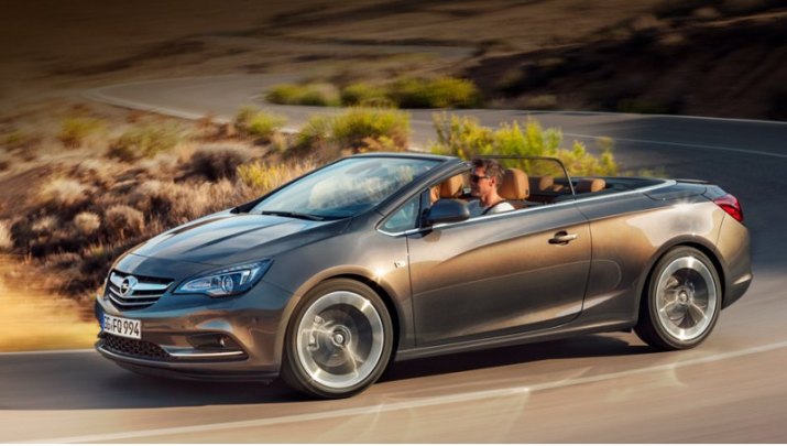 Длина автомобиля составляет 4697 мм. Это на 231 мм больше, чем у хэтчбека трёхдверки.