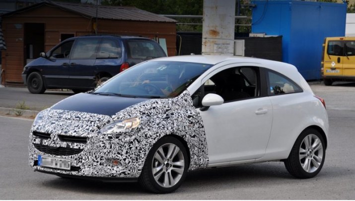 Обновлённый хэтчбек должен дебютировать в начале следующего года.