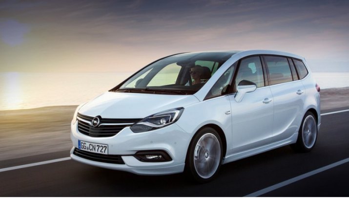 Рестайлинг 2016 года лишил Зафиру приставки Tourer, но не улучшил европейские продажи модели. В…