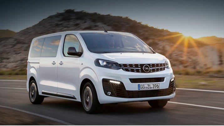От «французов» этот «немец» отличается не больше, чем Opel Combo от компактвэнов Citroen Berlingo и…