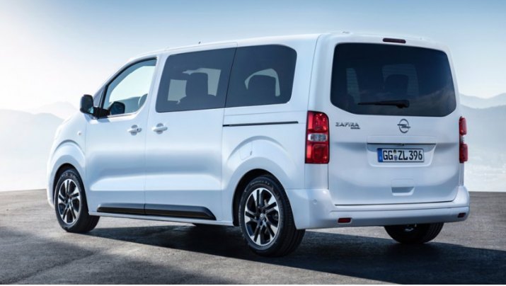 При одинаковой колесной базе (3275 мм) и ширине (1920) у вэна три варианта по длине: 4600, 4950 и…