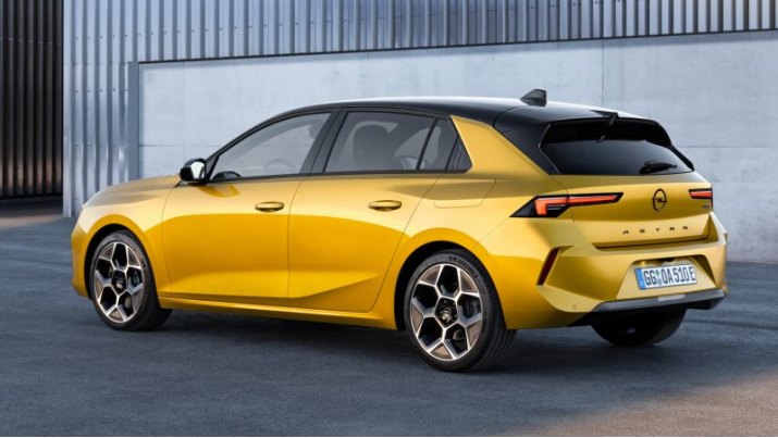 Жесткость кузова на кручение выросла на 14%. Подвески прежние: McPherson спереди, полузависимая…