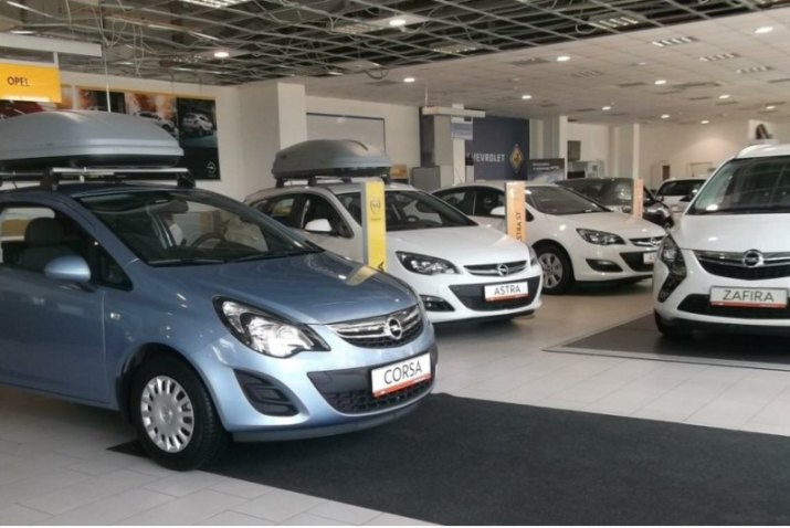 Паркетник Grandland X в отличие от других моделей бренда помимо подорожания лишился двух…