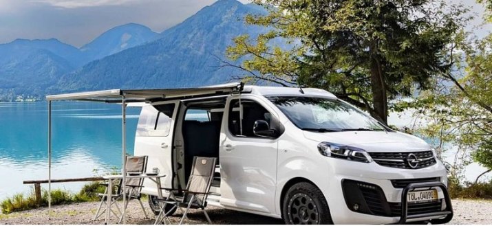 Компания Alpincamper представила Opel Vivaro в облике удобного кемпера для путешествий
