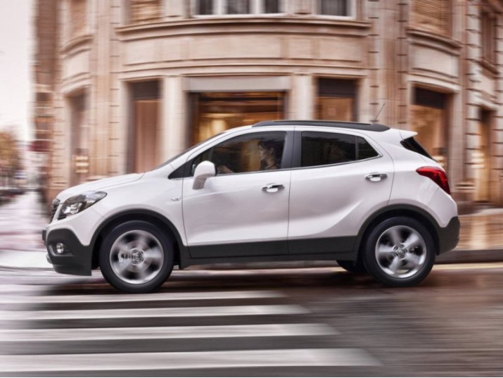 Например, за Opel Mokka с 1,2-литровым 130-сильным двигателем, 8АКПП и полным приводом придется…