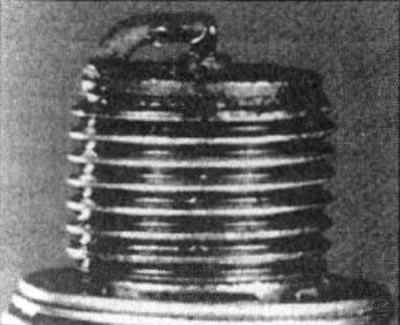 Short circuit of electrodes