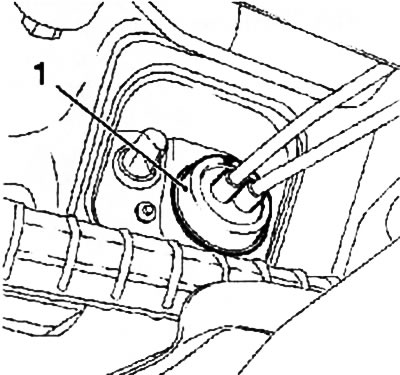 10.10b. Guide sleeve (1) of drive cables on the engine compartment bulkhead (F23 manual…