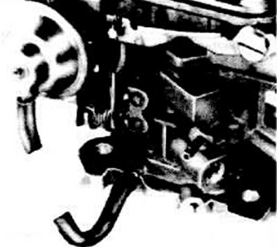 Od 16.02.81 r. w przewodzie podciśnieniowym między gaźnikiem a mechanizmem membranowym…