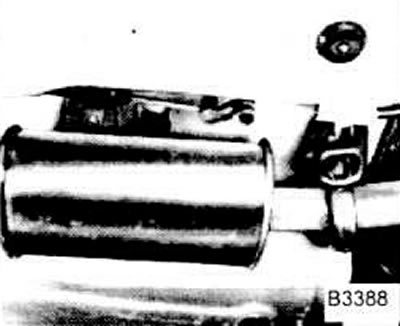 Фланец выхлопной трубы двигателей 1,6/1.8- и 1.3-л.