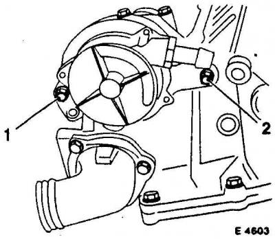 9. Odłącz wszystkie wtyczki kablowe.