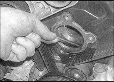 4. Remove the water pump.