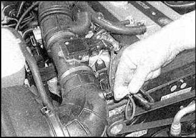 2.0L двигател
