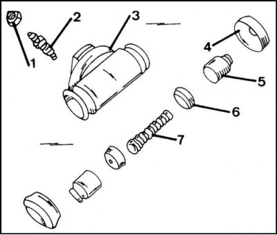 Wheel cylinder assembly diagram: 1 - anther; 2 - air bleed nipple; 3 - wheel cylinder; 4 -…