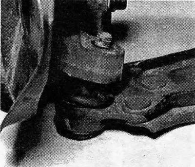 Photo 6.4B The control bracket ball joint is disconnected.