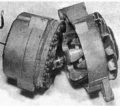 Foto 10. Generator 3A cu suportul de la capătul de acționare îndepărtat