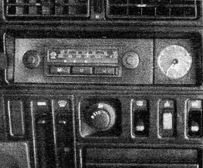 Slika 12.74. Položaj radio prijemnika