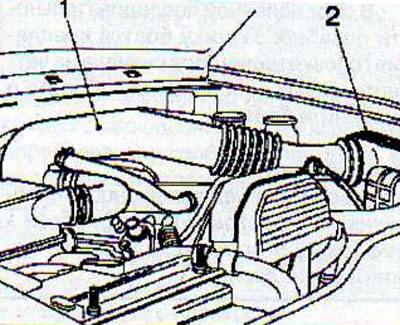 Disconnect the resonator hose from the air intake tube (1).