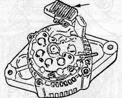 Remove 3 screws and remove the voltage regulator.
