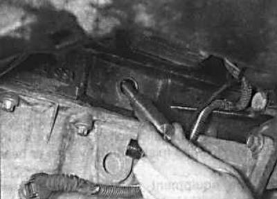 4. To determine which piston is in the compression stroke, check the position of the camshaft…
