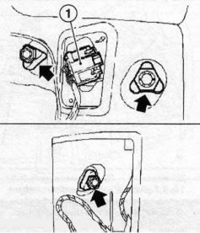 16.20 Nuts (indicated by arrows) and connector (1) for rear combination light wiring (signum models)