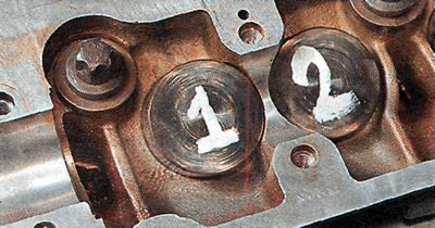5. If the hydraulic tappets are not removed for replacement, mark their serial numbers.