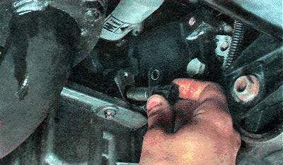 Z18xer датчик коленвала где находится Crankshaft position sensor - replacement (Opel Zafira A 1999-2005, petrol: Power