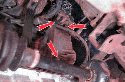 Как снять генератор зафира б Alternator - replacement (Opel Zafira A 1999-2005, petrol: Electrical equipment: