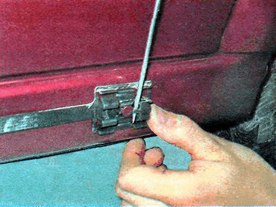 9. Replace the holders if necessary.